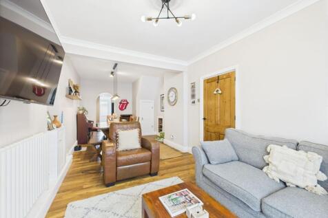 Lounge Dining Room