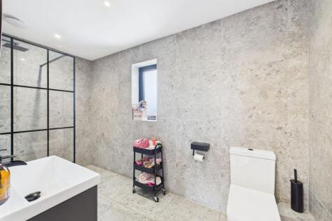 En Suite 2