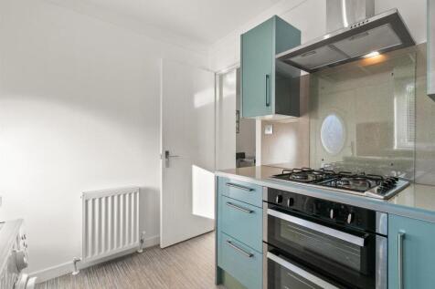 Broomhill-10.jpg