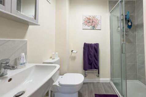En Suite Shower Room