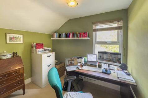 Bedroom Three/Study