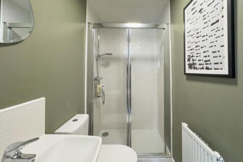 En Suite Shower Room