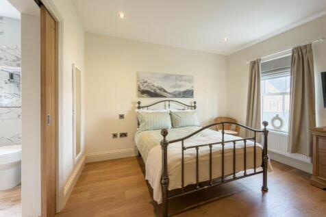 Bedroom Five (Ground Floor)