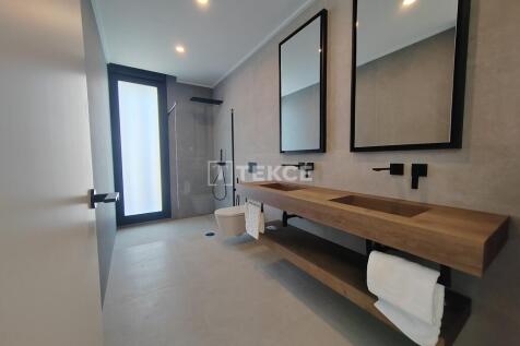 Property Image 76