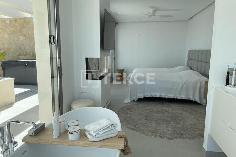 Property Image 76