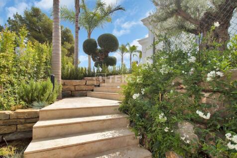 Property Image 9