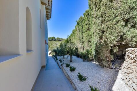 Property Image 35