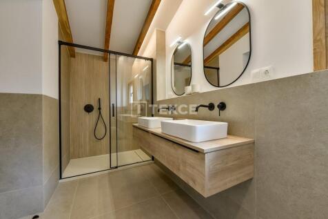 Property Image 72