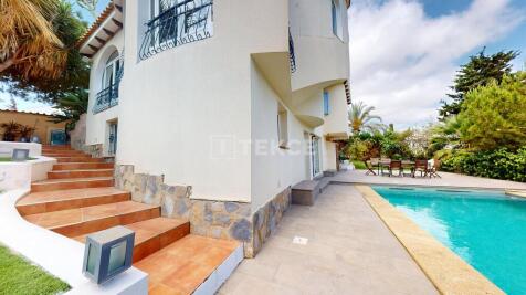 Property Image 9