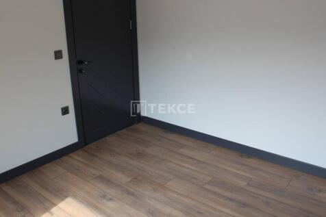 Property Image 80