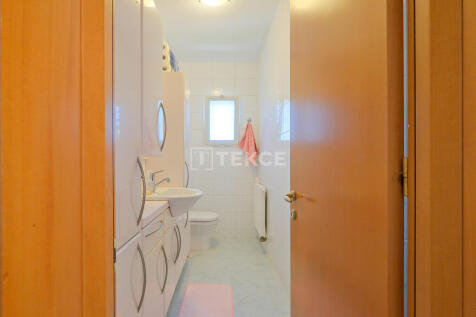 Property Image 103