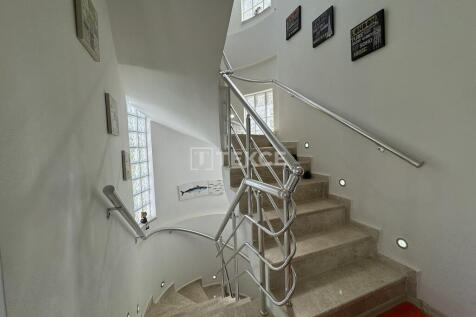 Property Image 37