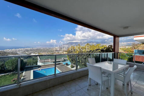 Property Image 37
