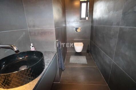 Property Image 101