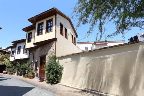 Property Image 4