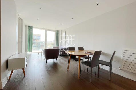 Hamond Court, Queenshurst Square KT2