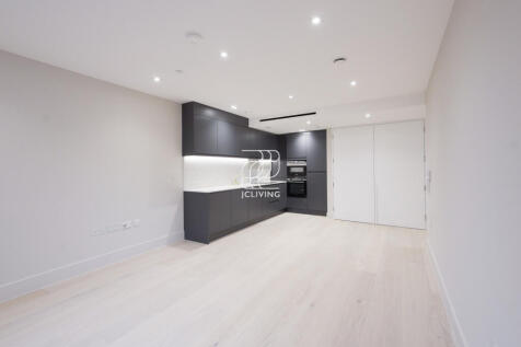 16 Crompton Street, LONDON, W2