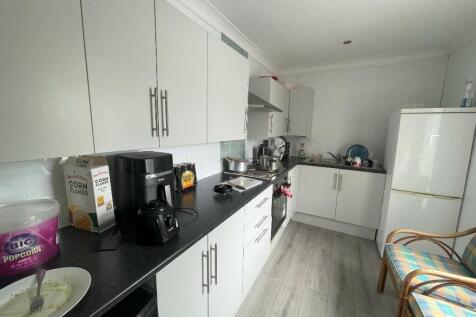 HMO Kitchen
