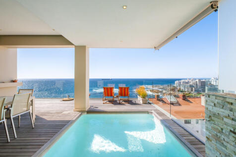 Pool View 1