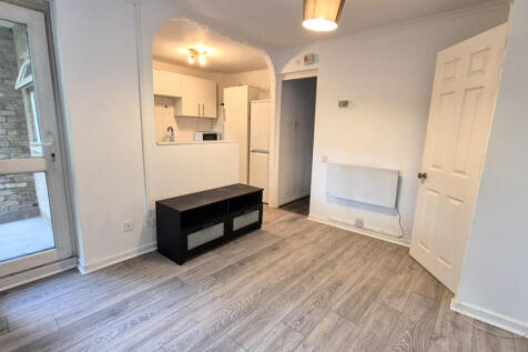 1 bedroom Flat for rent