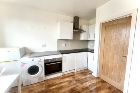 Kitchen/Reception