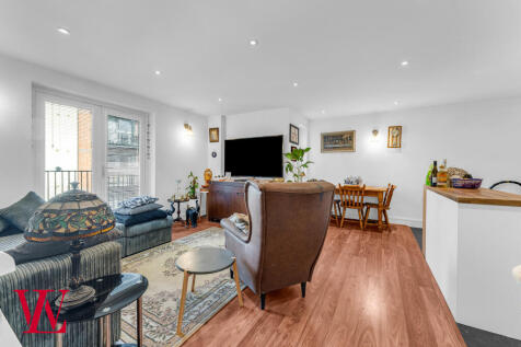 Living / Dining / Kitchen