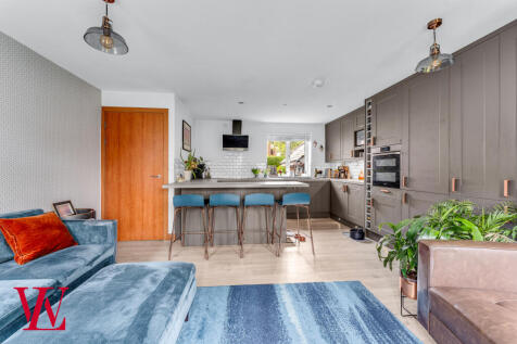 Kitchen / Living Room