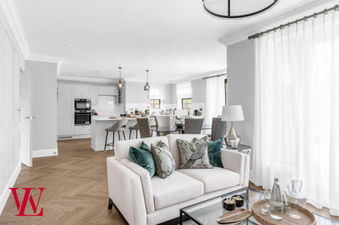 Kitchen / Dining / Living