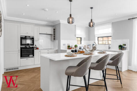 Kitchen / Dining / Living