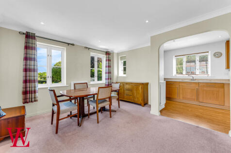 Dining / Kitchen