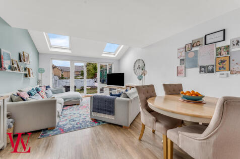Living / Dining