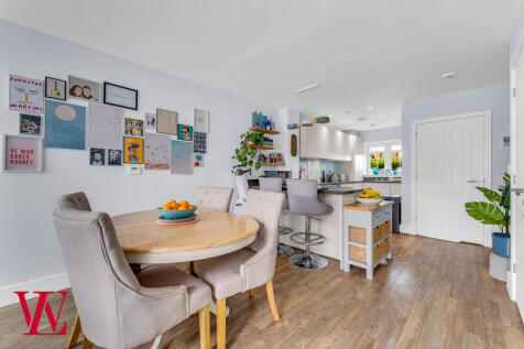 Dining / Kitchen