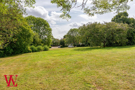 Communal Green