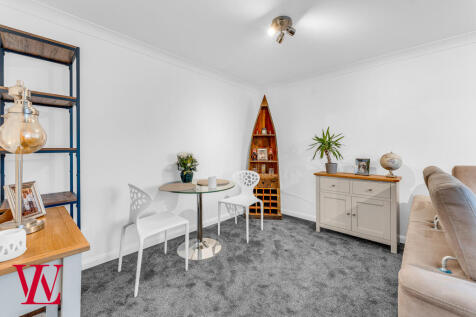Living / Dining Room
