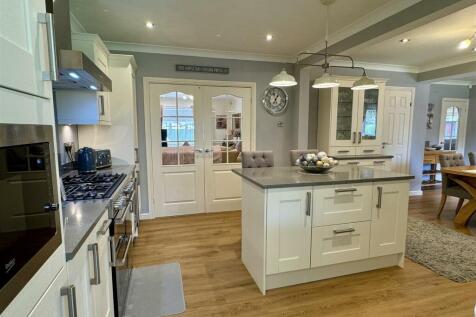 Kitchen diner