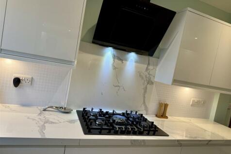 Kitchen/Breakfast  room