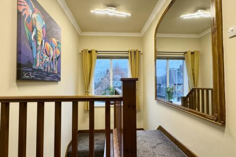 First floor landing