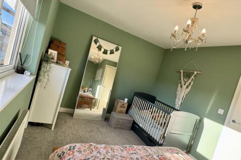 Principal bedroom
