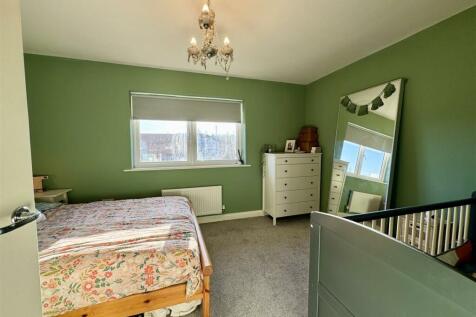 Principal bedroom