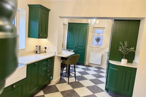 Kitchen/Breakfast Room