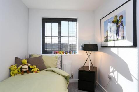 Fourth bedroom