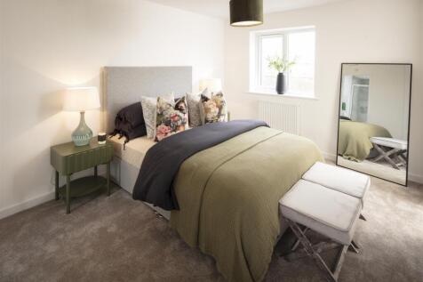 Principal bedroom