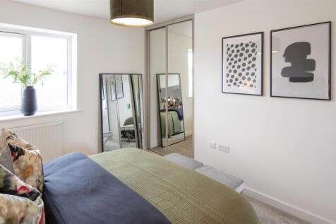 Principal bedroom