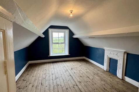 Fifth Bedroom