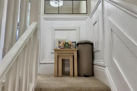 First floor landing