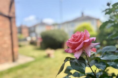 Gardens front &amp; side