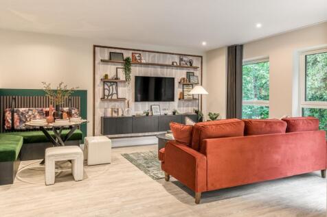 North Gate Park - Show homes front room