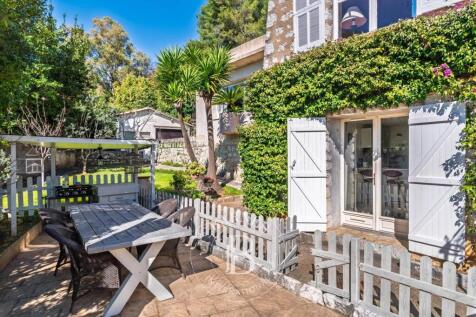Property Image 16