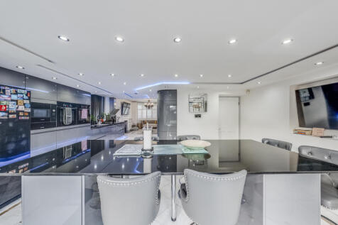Property Image 101