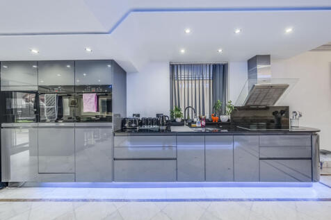 Property Image 111